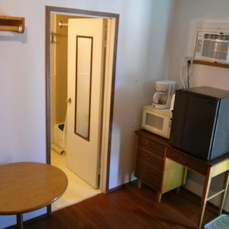 Moosomin Motel 외부 사진
