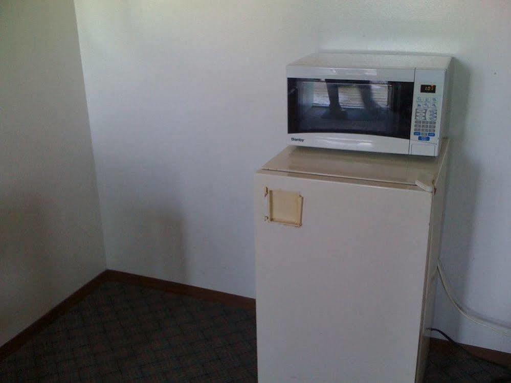 Moosomin Motel 외부 사진