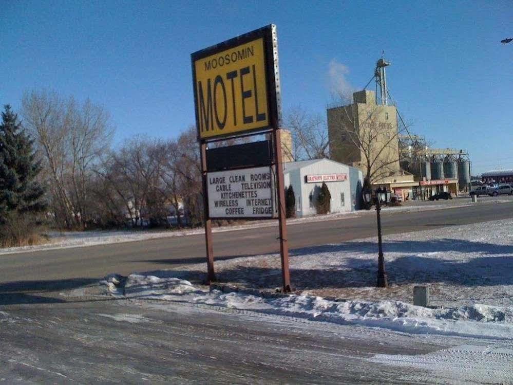 Moosomin Motel 외부 사진