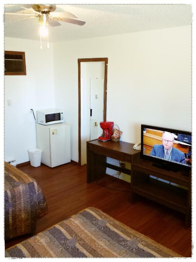 Moosomin Motel 외부 사진