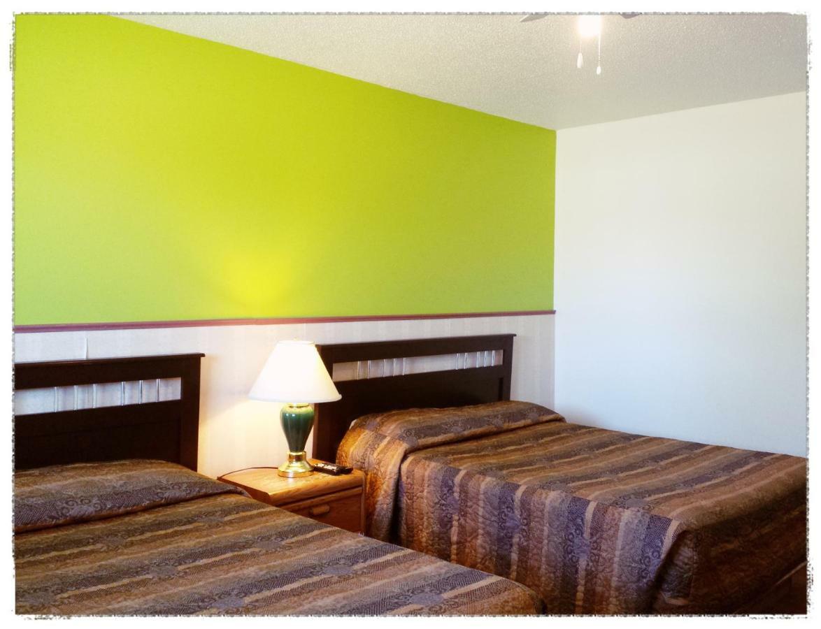Moosomin Motel 외부 사진