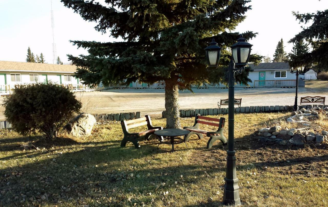 Moosomin Motel 외부 사진